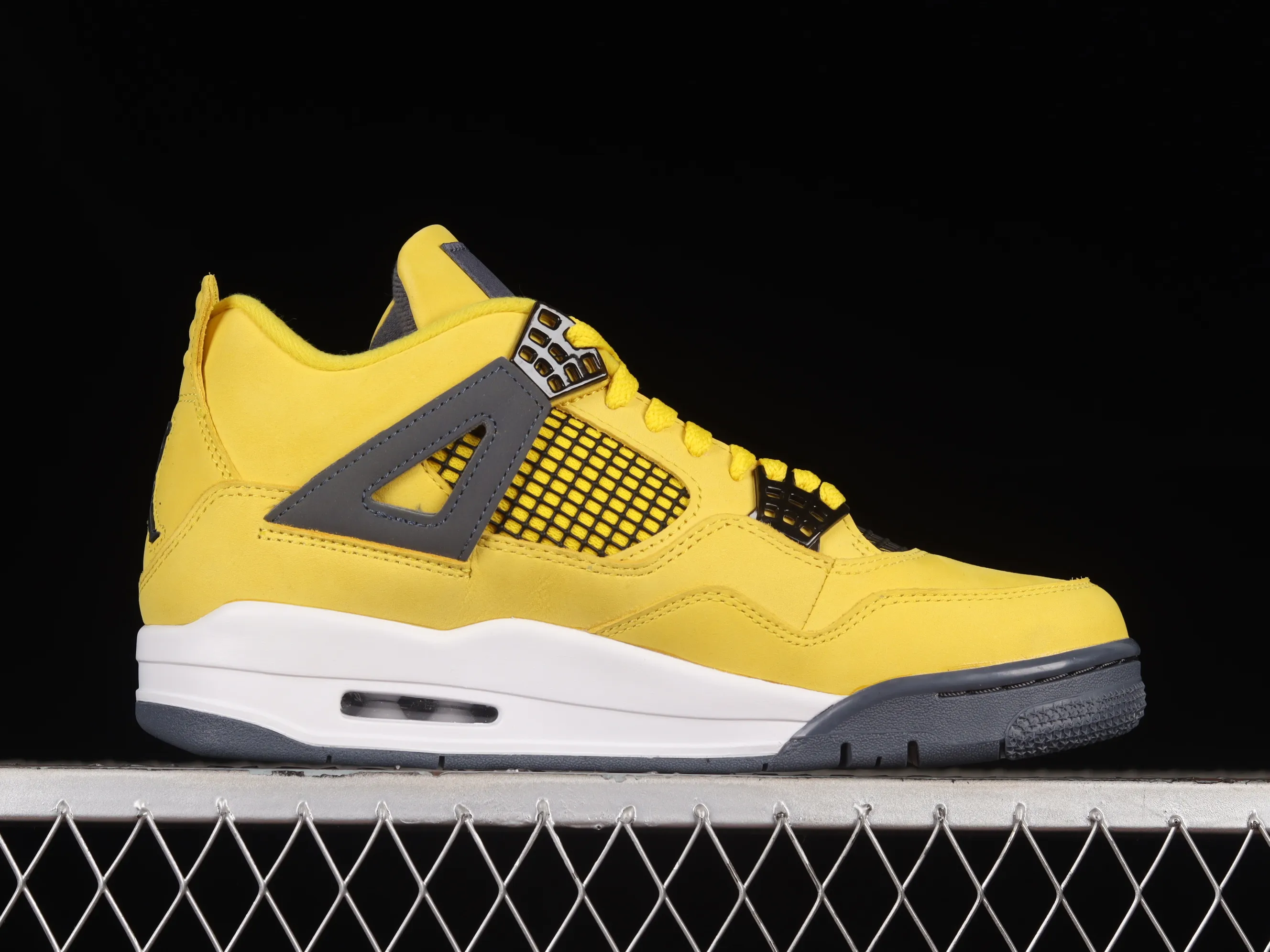 All categories Air Jordan Jordan series basketball shoes Air Jordan 4 LJR version Air Jordan 4 Retro "Lightning" AJ4 Joe 4 replica white and yellow electric mother CT8527-700